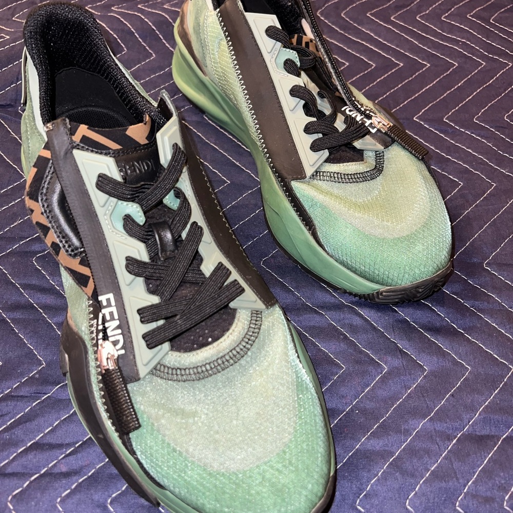 Fendi men sneakers